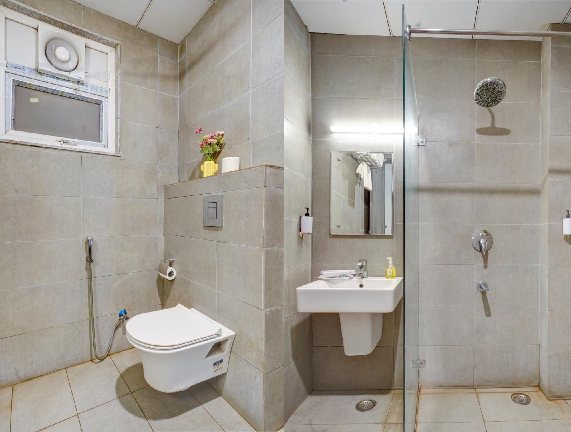 Hotel Noida Express Exteriör bild